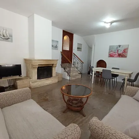 Sea And Field Retreat Tatil Evi