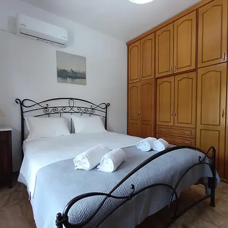 Sea And Field Retreat Tatil Evi Agios Georgios Pagon